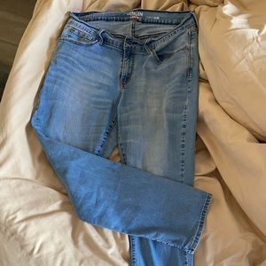 Levi jeans